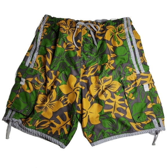 MAD IGUANA SPORTSWEAR Hawaiian print swim shorts - Picture 1 of 4